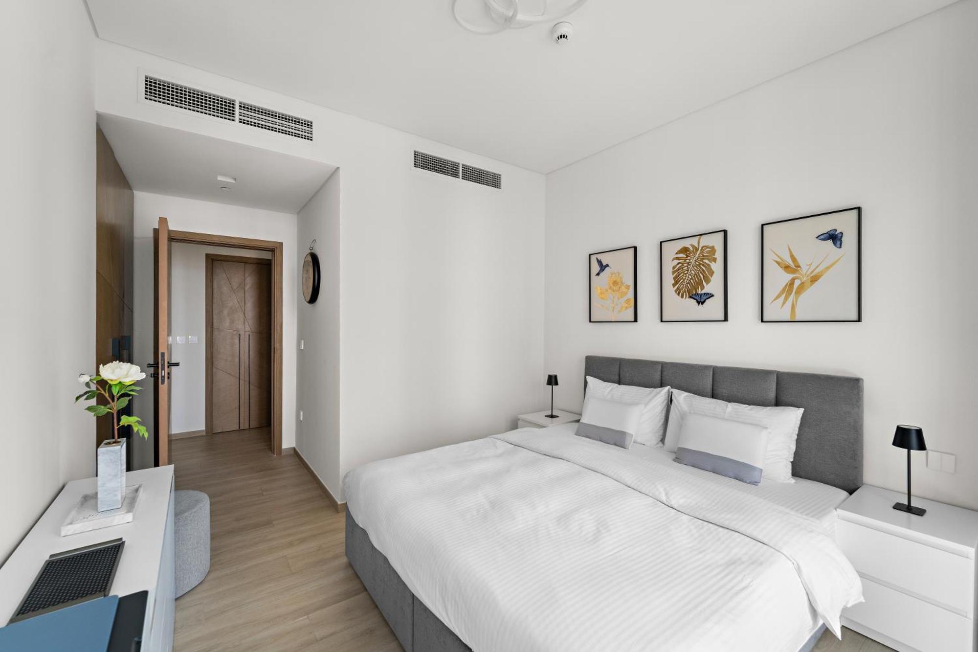 Apartment 1br Palace Residences, View