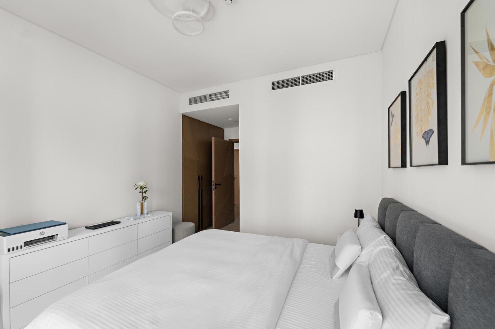 1br Palace Residences, View Apartment Dubai