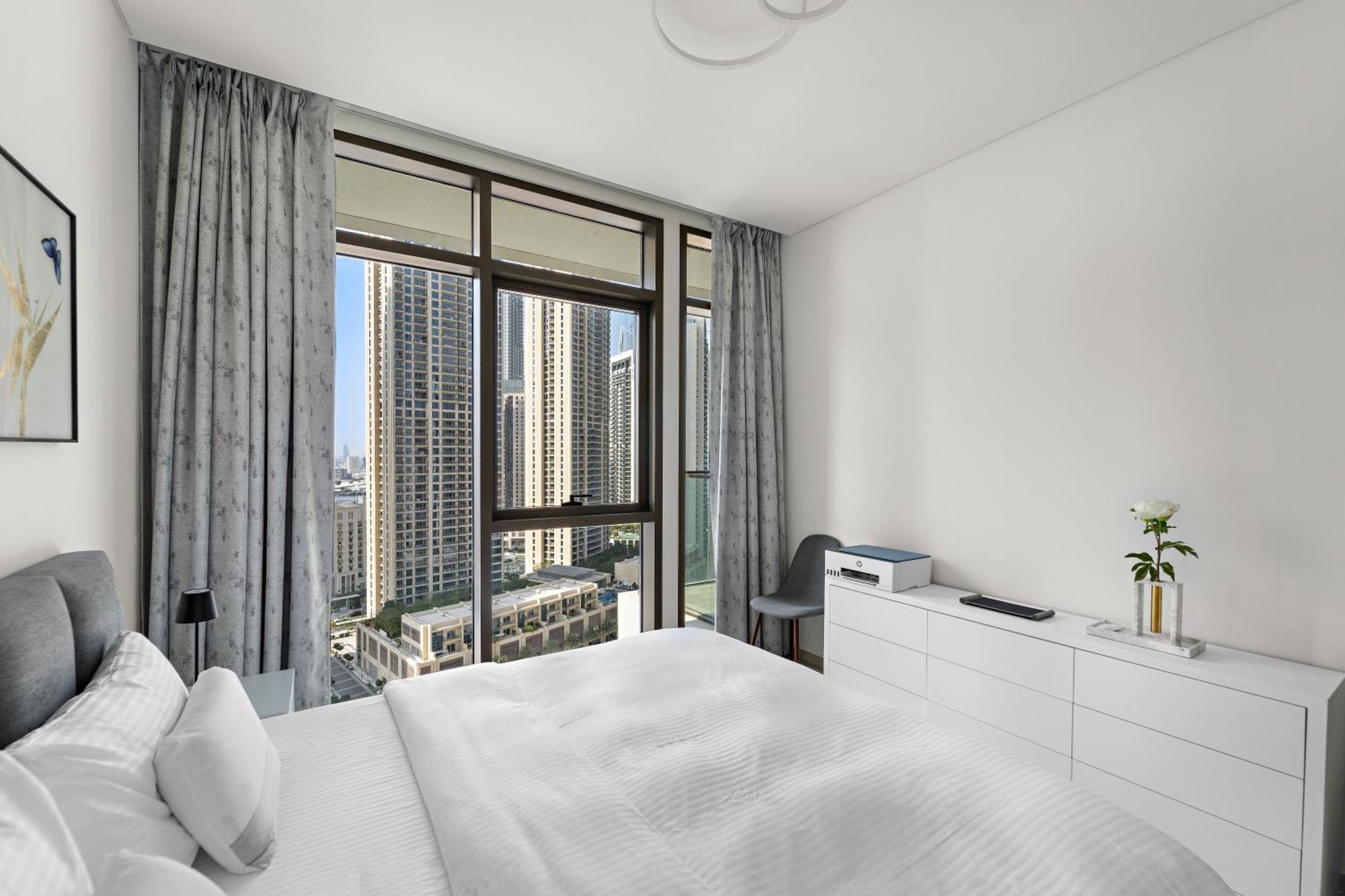1br Palace Residences, View * Dubai