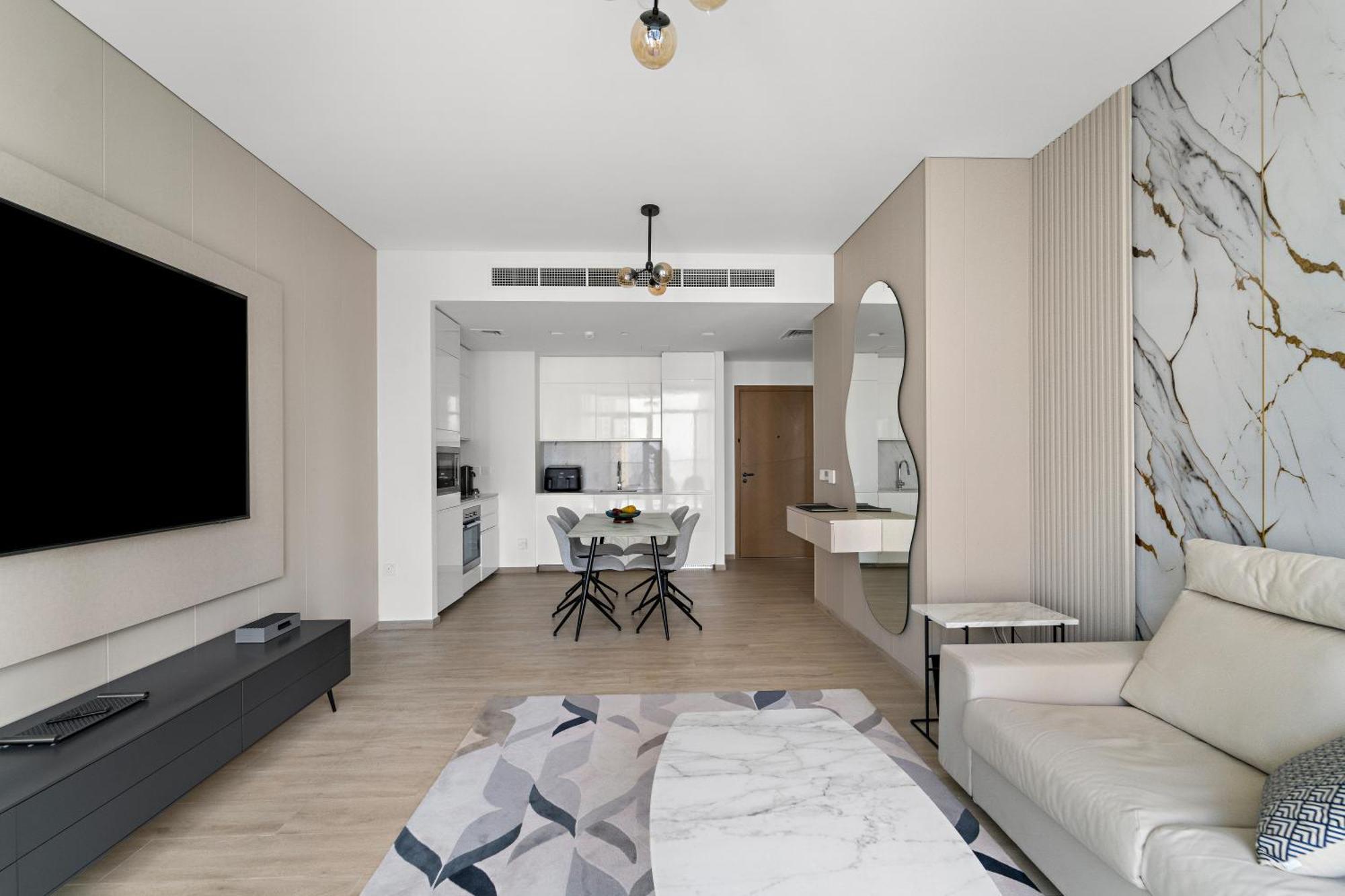 Apartment 1br Palace Residences, View