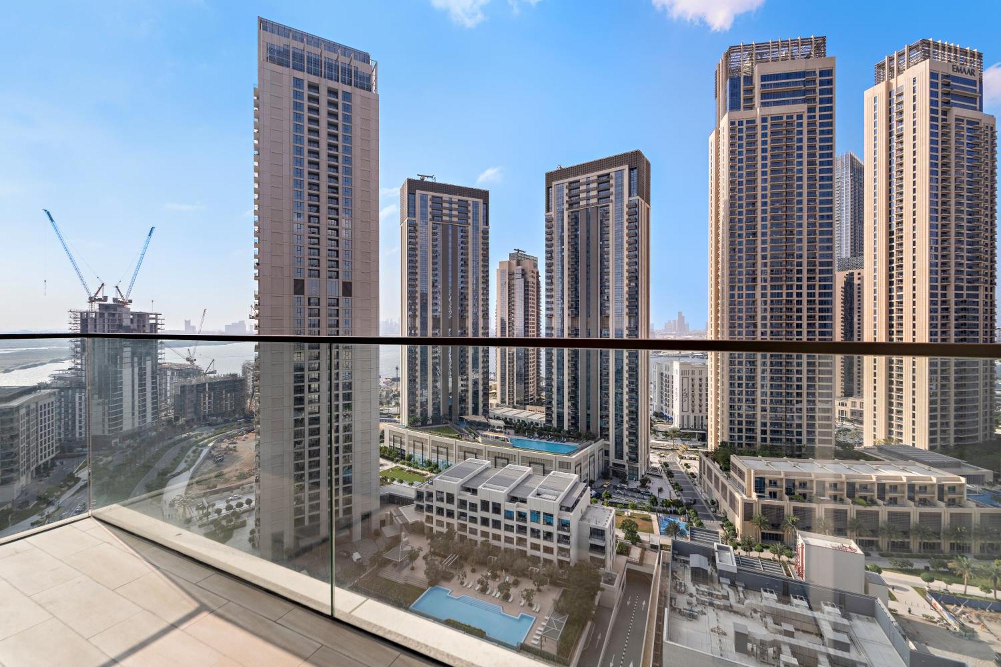 1br Palace Residences, View * Dubai